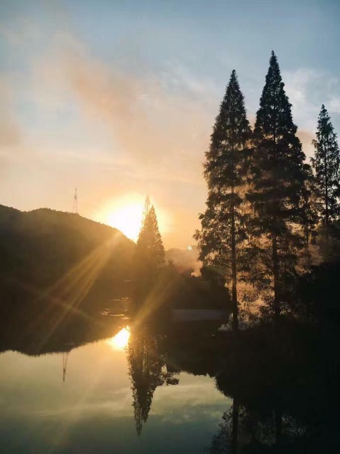 Mogan Mountain Xiaomusensen Villa Deqing Exterior photo